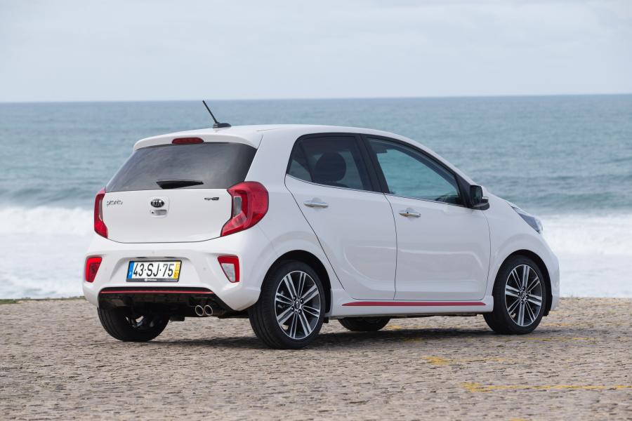  Kia Picanto GT Line 5-Door 2017 года  (WW) (фото 15 из 45)